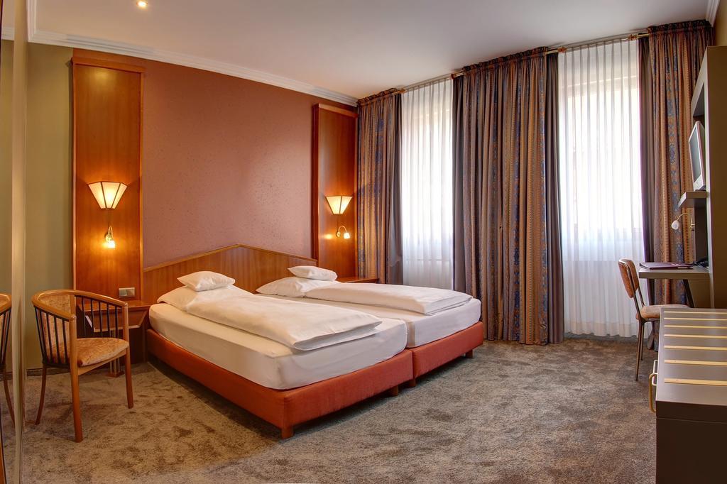 Hotel Im Engel Warendorf Exterior photo
